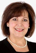 Real Estate Agent Sallie Davidson CRP